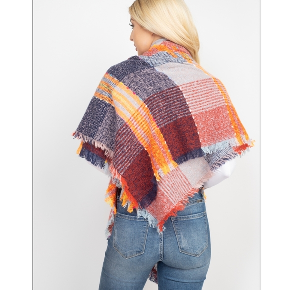 Plaid Blanket Scarf - Picture 6 of 8